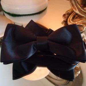 Men's black bow tie by M/S silk